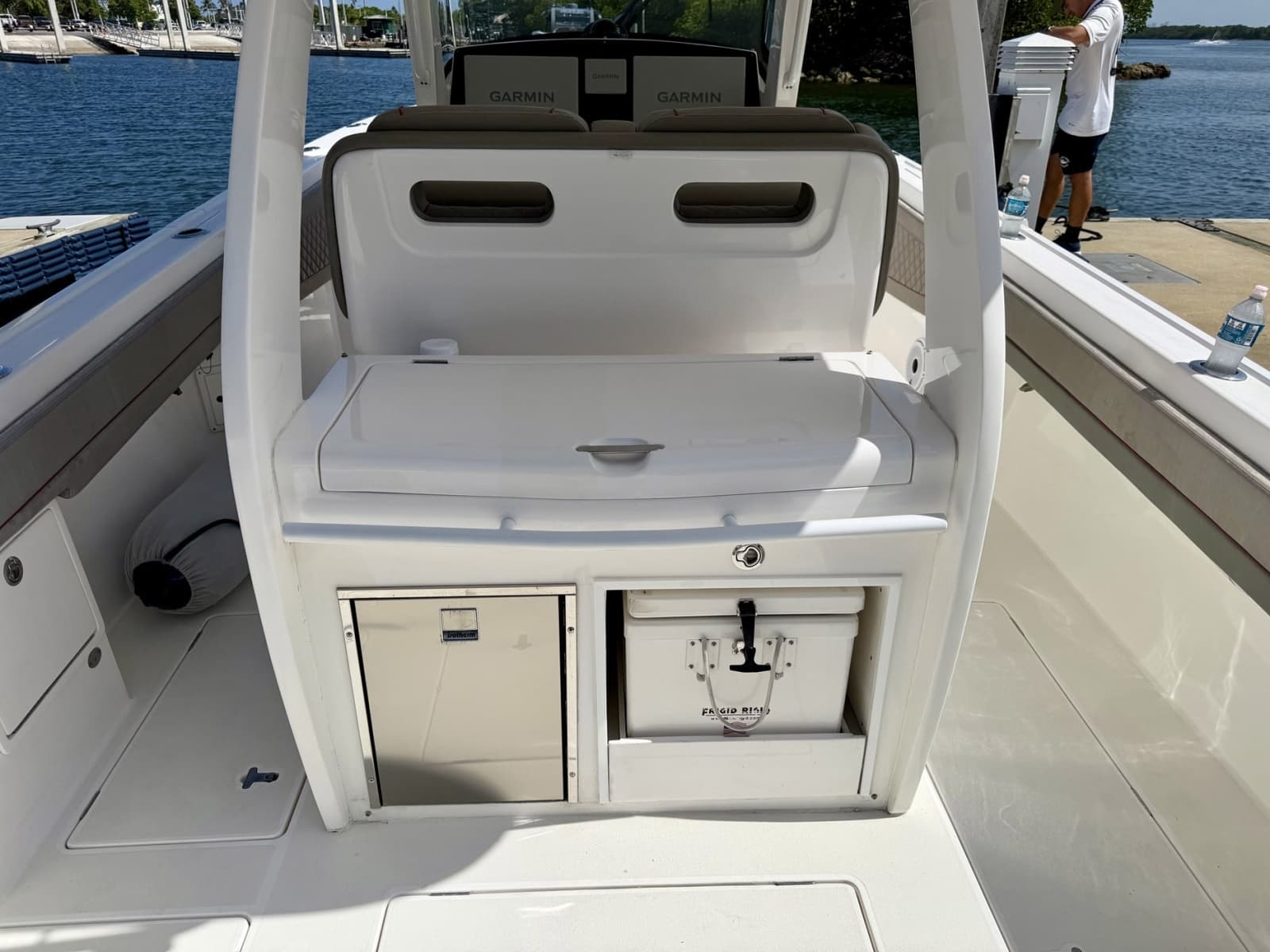 2019 Intrepid 345 Nomad SE - Photo 30