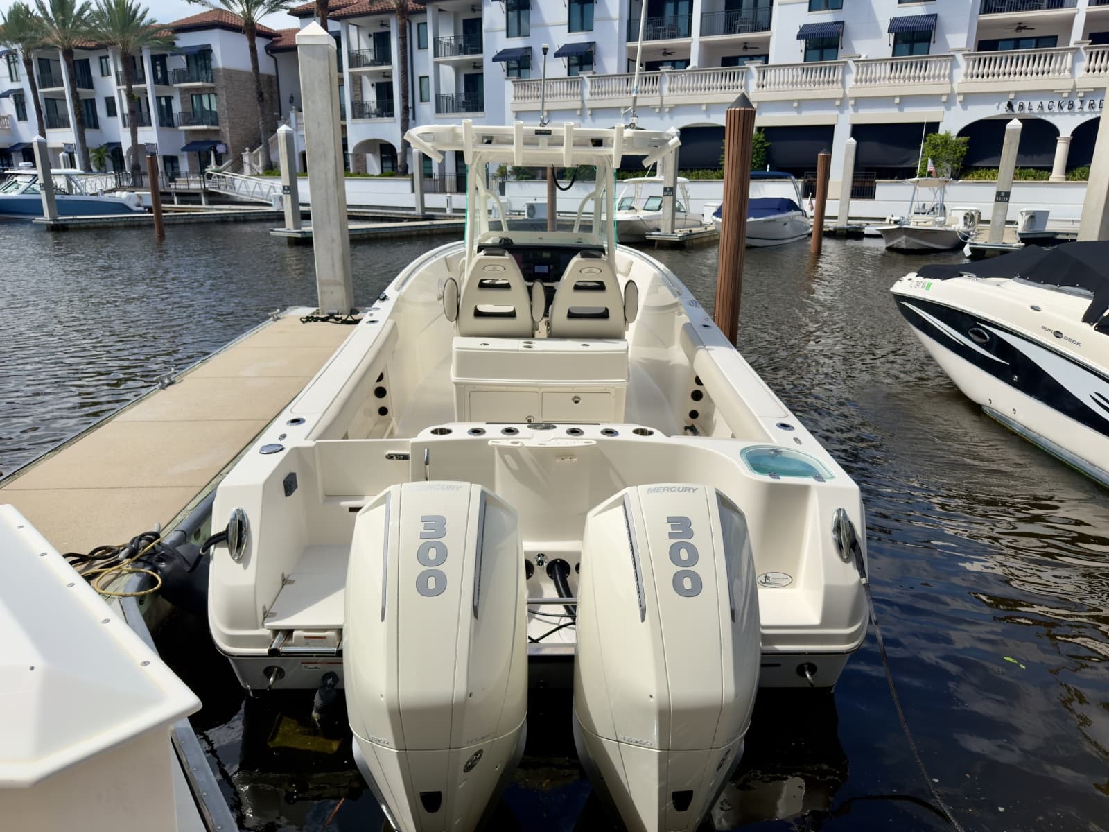 2023 Sailfish 290 CC - Photo 4