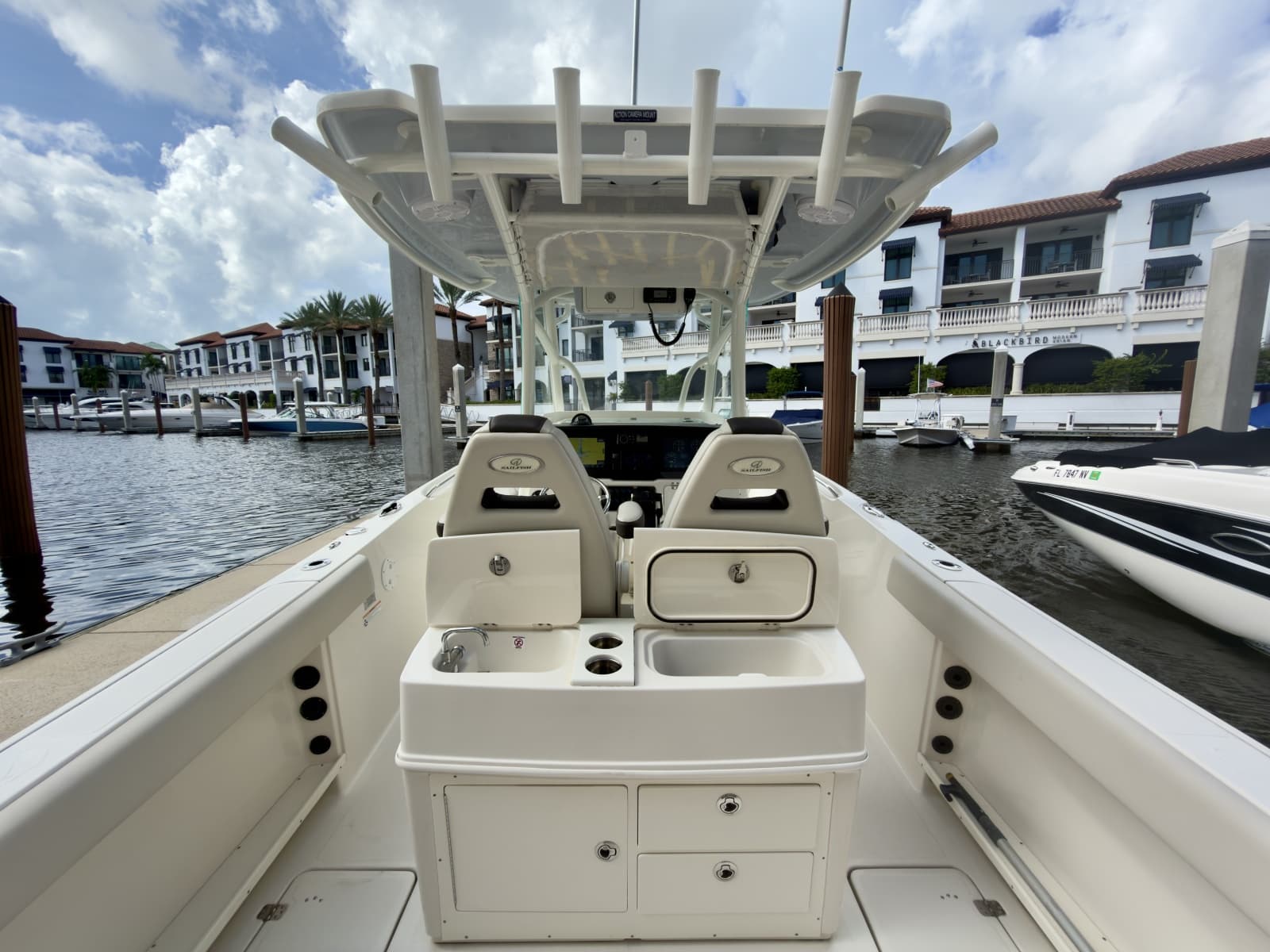 2023 Sailfish 290 CC - Photo 11
