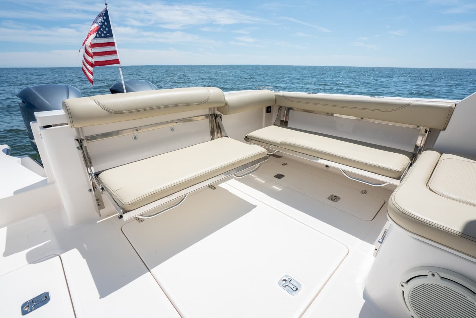 2018 Pursuit 325 DC - Photo 10