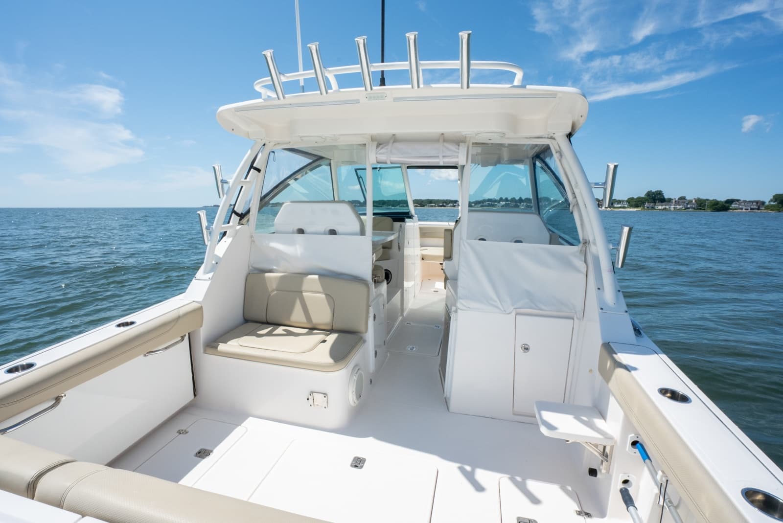 2018 Pursuit 325 DC - Photo 9
