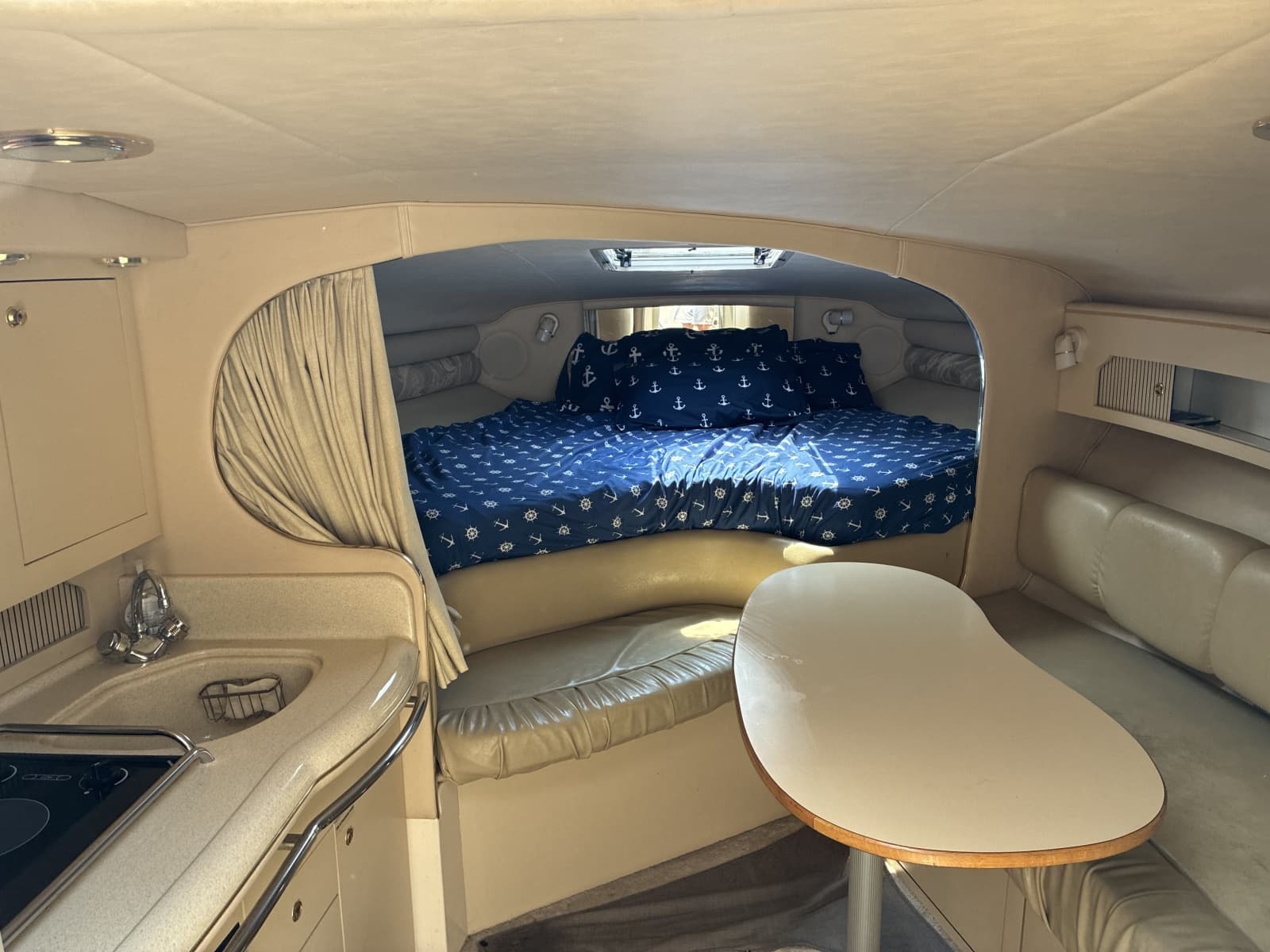 1998 Sea Ray 290 Sundancer - Photo 9
