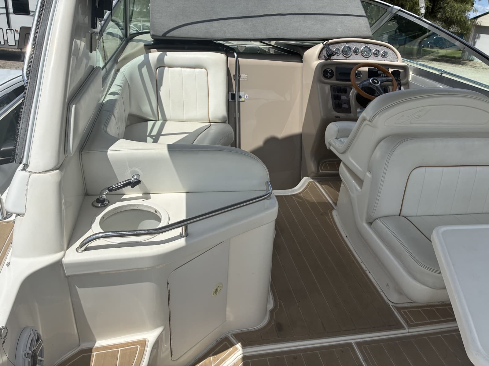 1998 Sea Ray 290 Sundancer - Photo 7