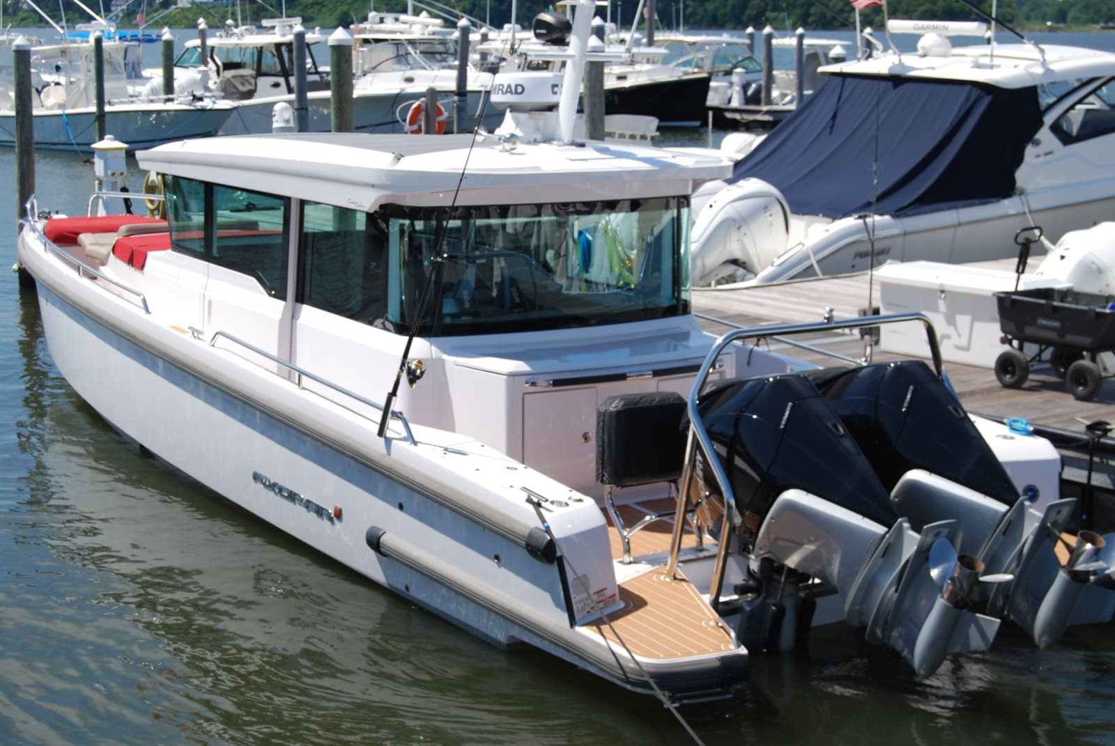 2022 Axopar 37 XC Cross Cabin - Photo 33