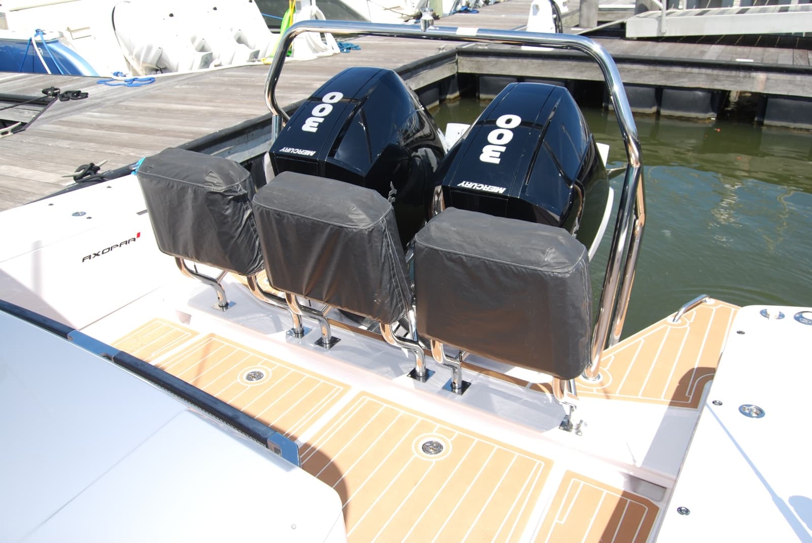 2022 Axopar 37 XC Cross Cabin - Photo 29