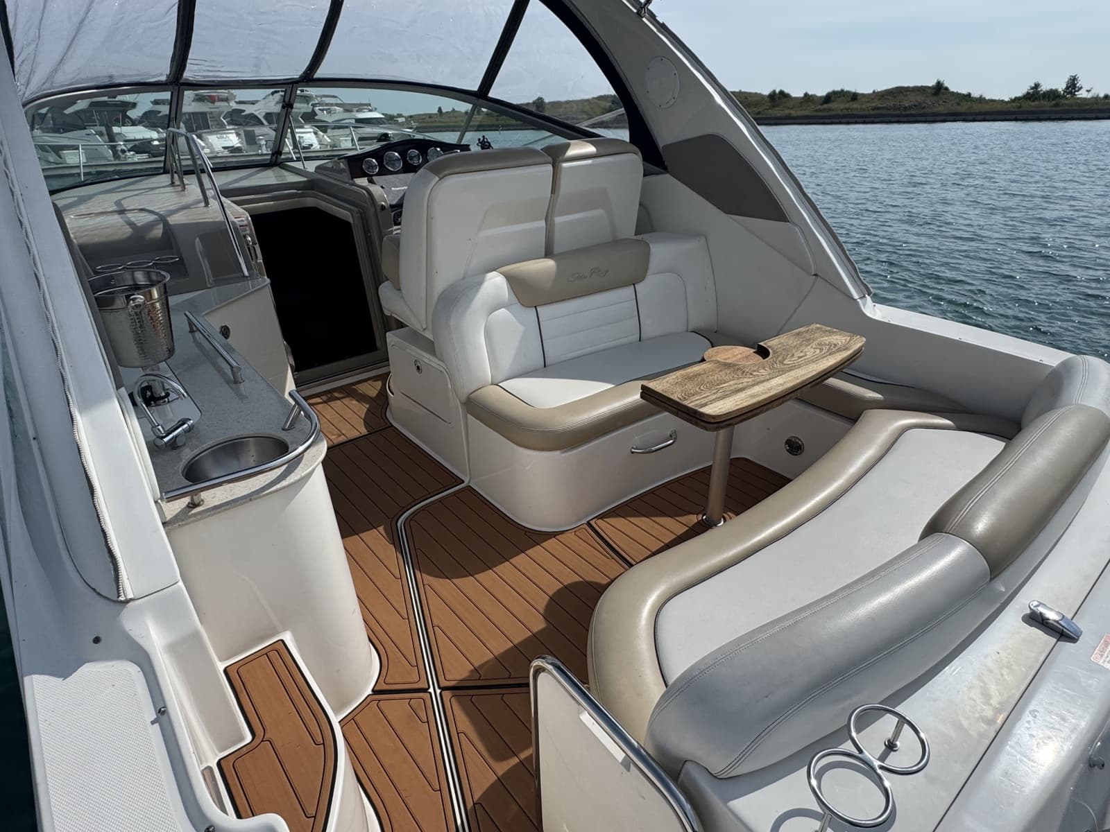 2008 Sea Ray 310 Sundancer - Photo 5