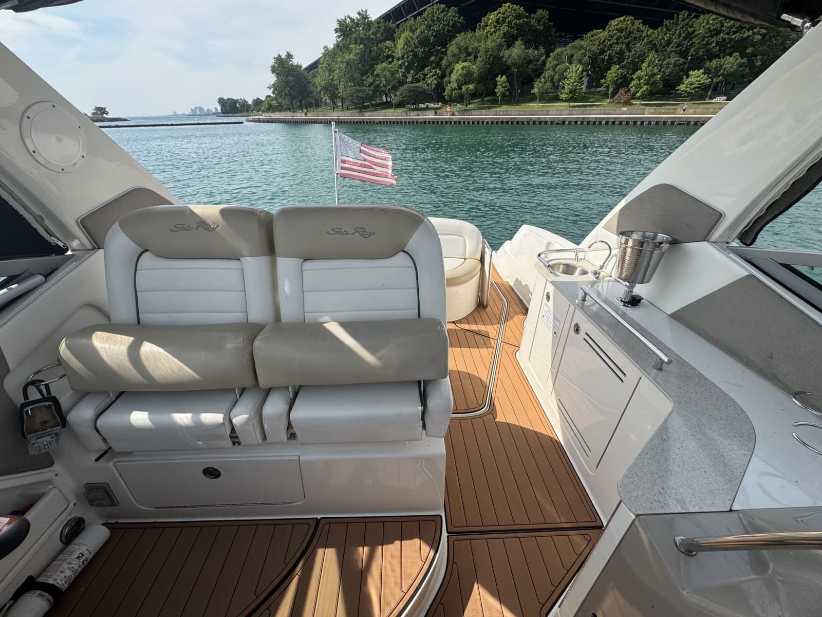 2008 Sea Ray 310 Sundancer - Photo 8