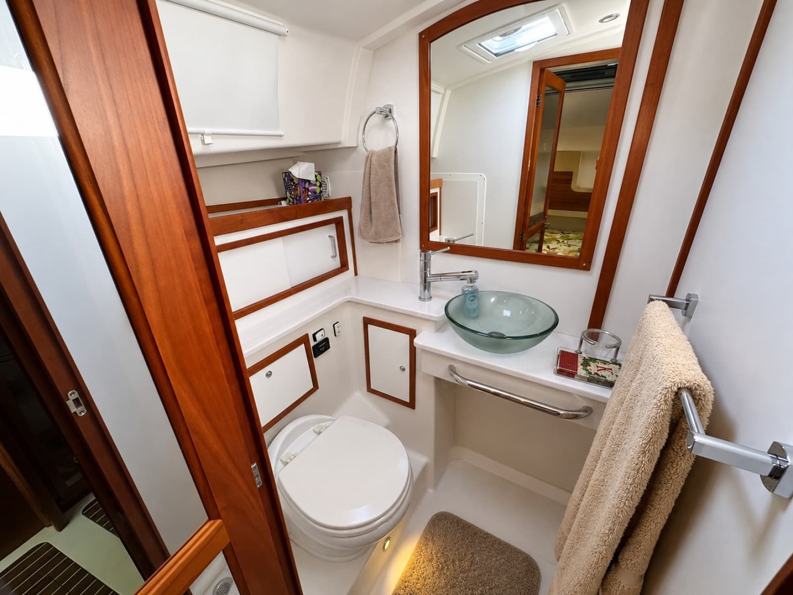 2021 Back Cove 41 - Photo 42