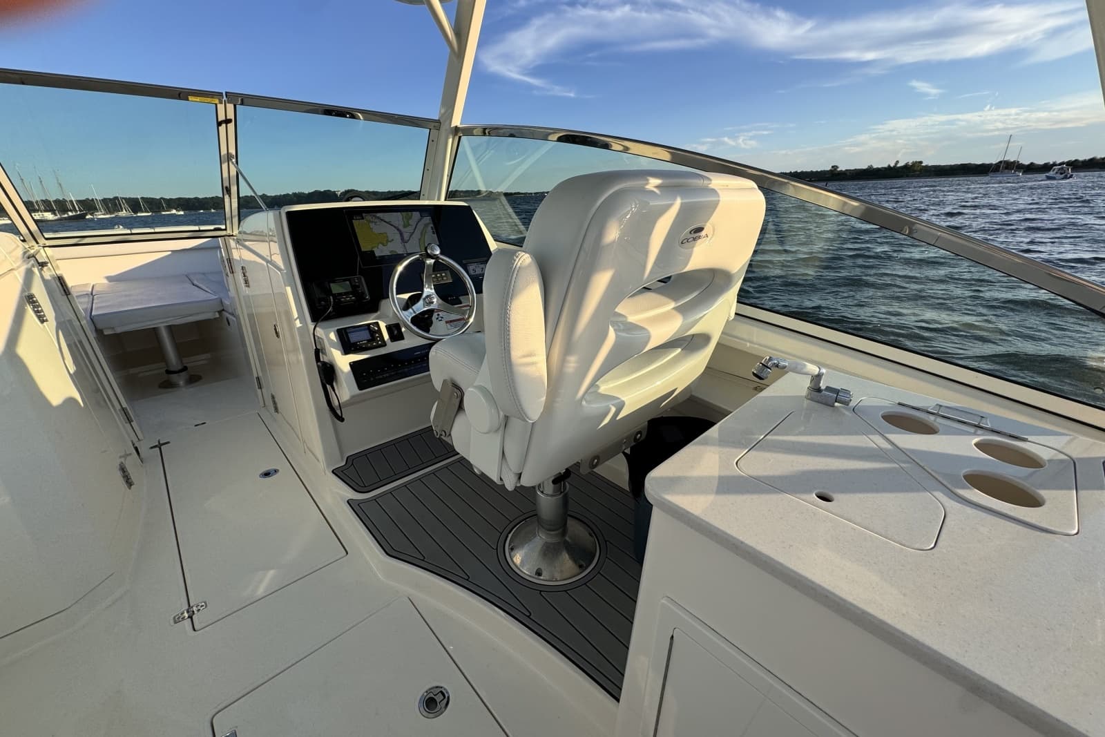 2023 Cobia 330 DC - Photo 11