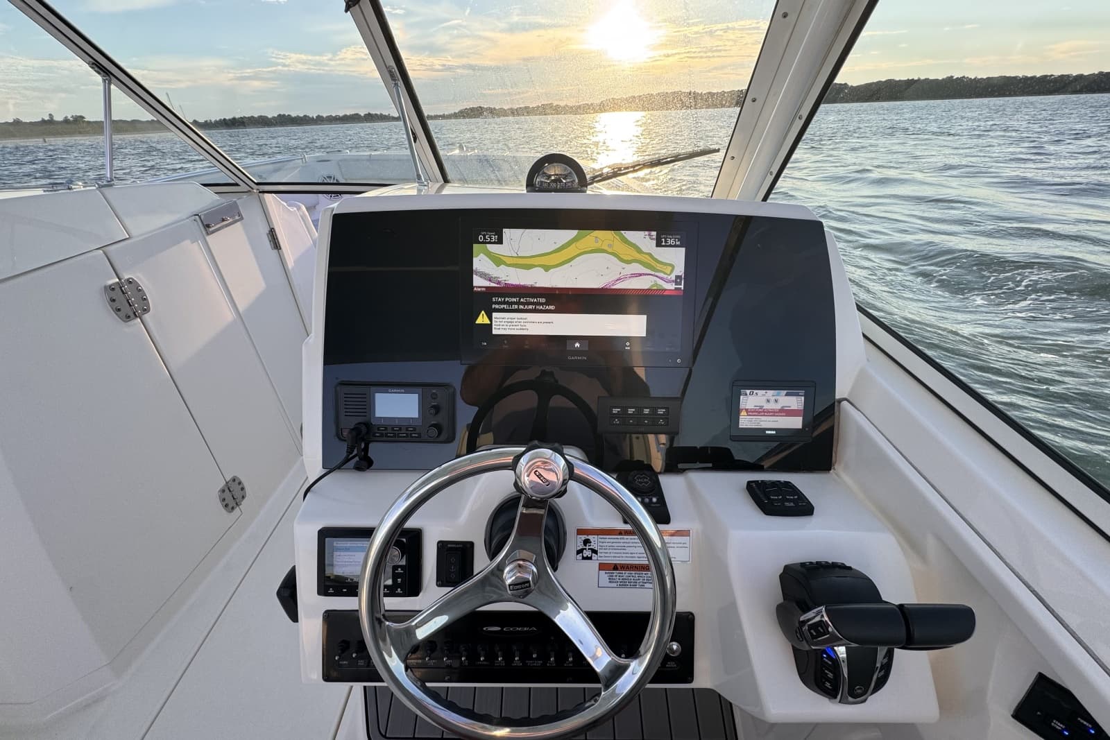 2023 Cobia 330 DC - Photo 9