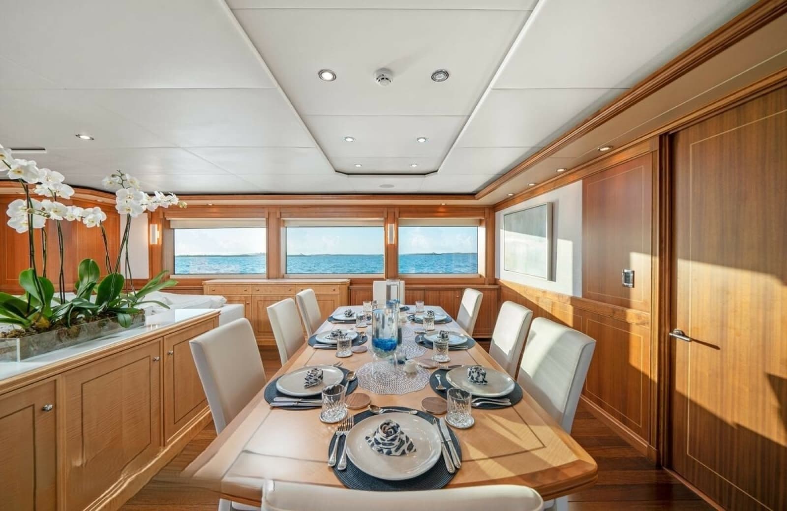 2009 Palmer Johnson Raised Pilothouse Flybridge - Photo 9