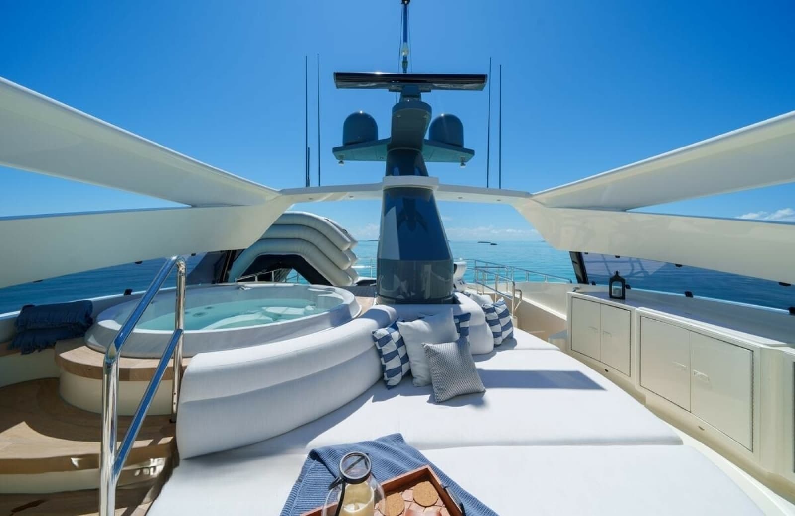 2009 Palmer Johnson Raised Pilothouse Flybridge - Photo 16