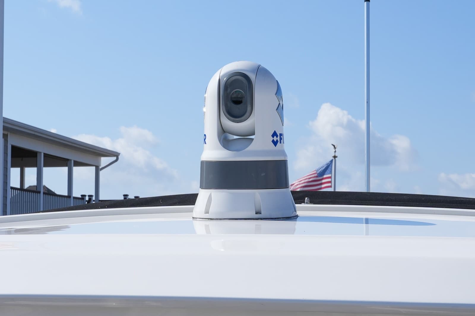 2024 Sea Ray SLX 310 Outboard - Photo 40