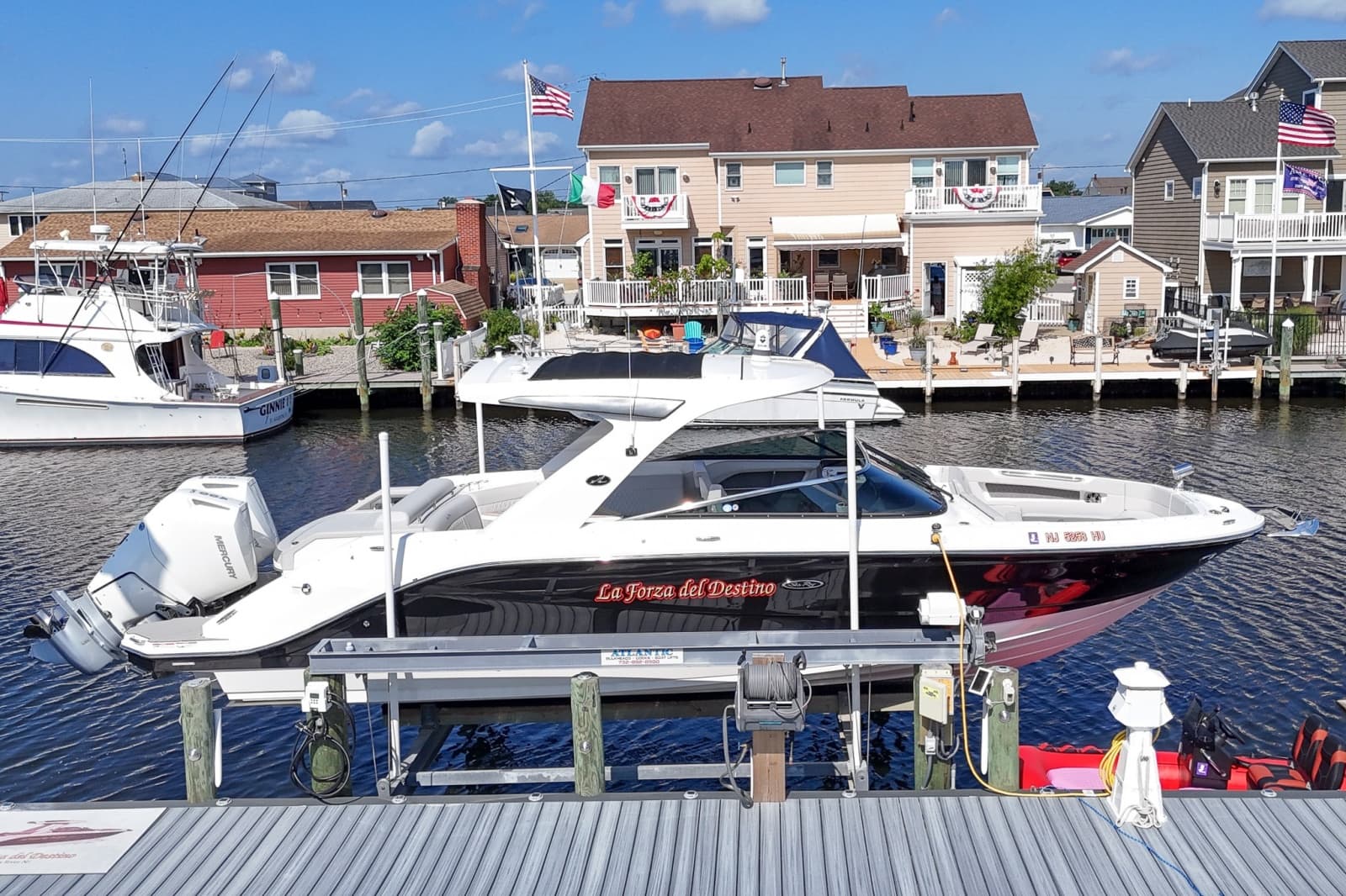 2024 Sea Ray SLX 310 Outboard - Photo 1
