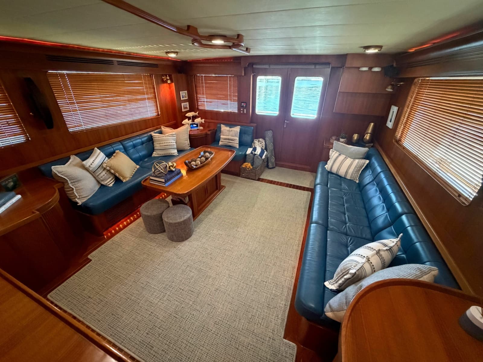 2006 Marlow Explorer 53C - Photo 3