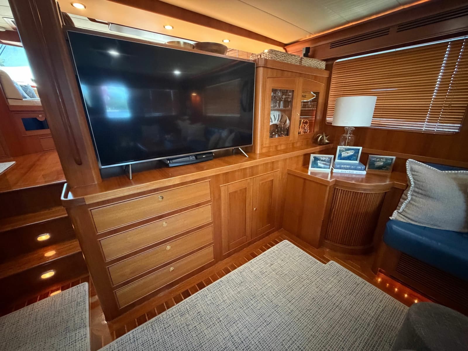 2006 Marlow Explorer 53C - Photo 7