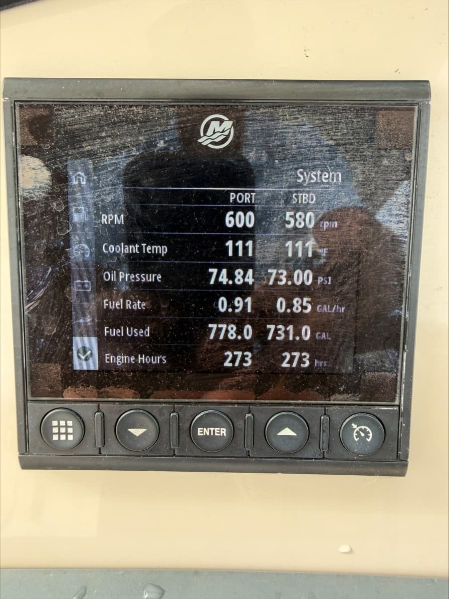 2019 Boston Whaler 270 Vantage - Photo 13