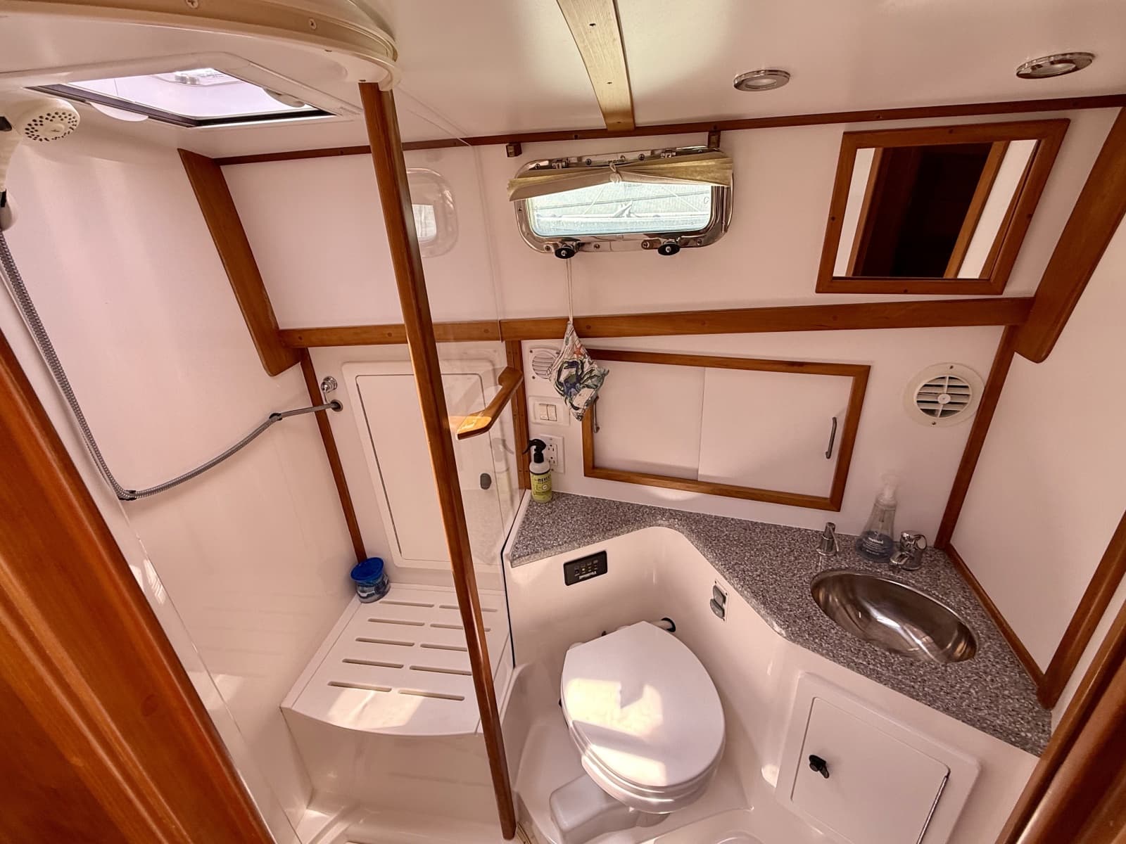 2007 Sabre 38 Express - Photo 41
