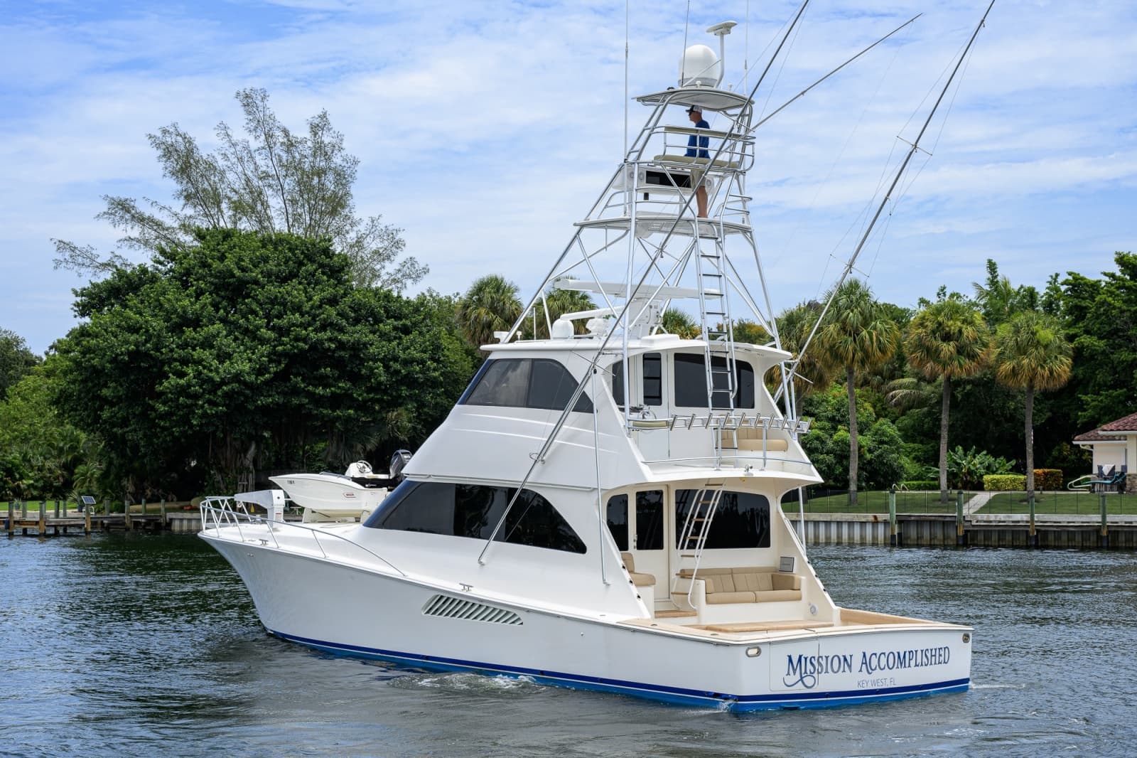 2006 Viking 68 Convertible - Photo 21