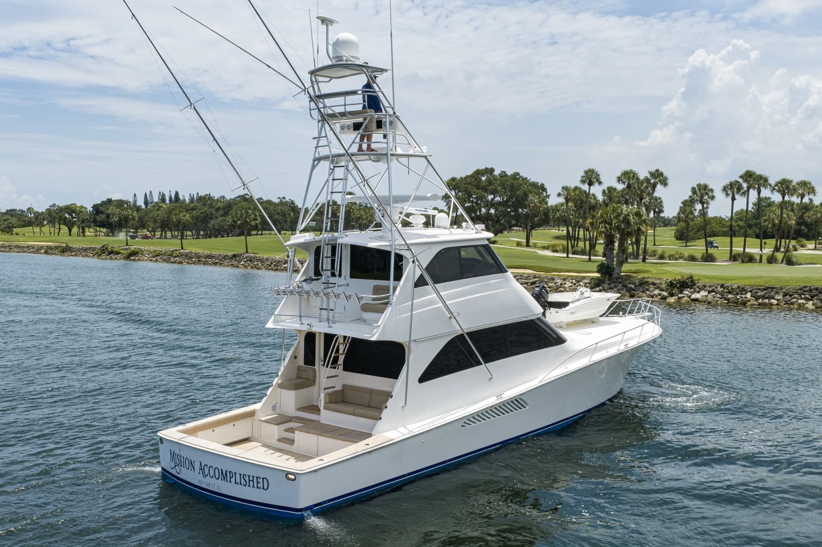 2006 Viking 68 Convertible - Photo 26