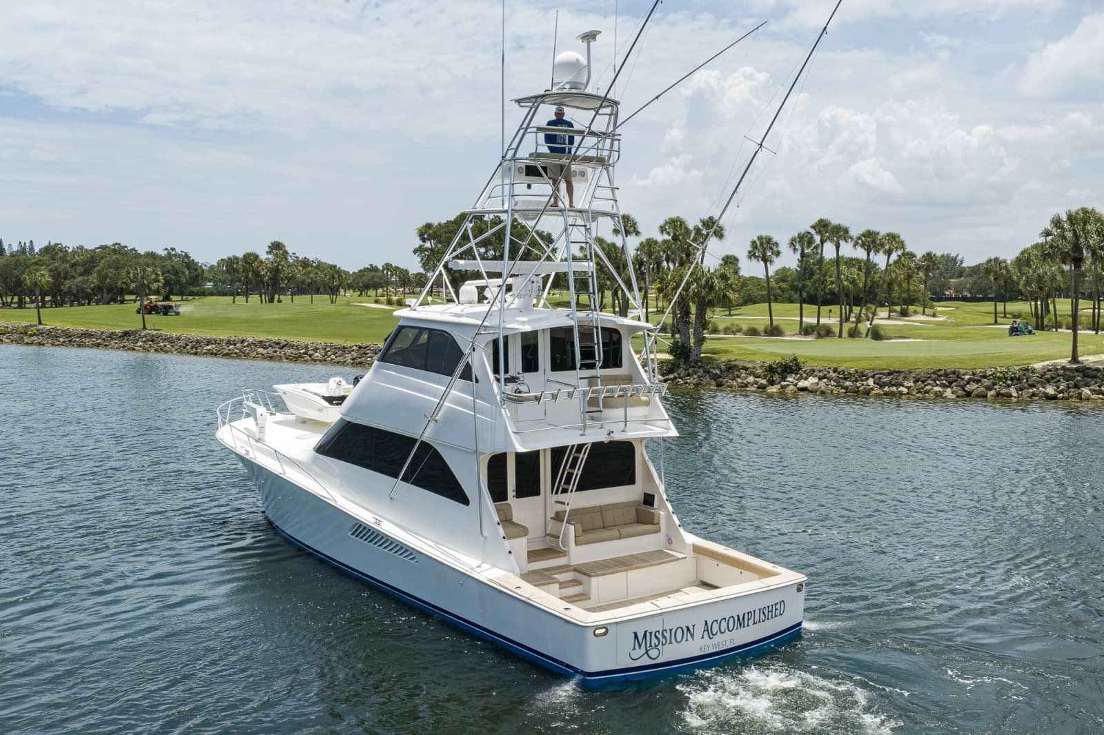 2006 Viking 68 Convertible - Photo 24