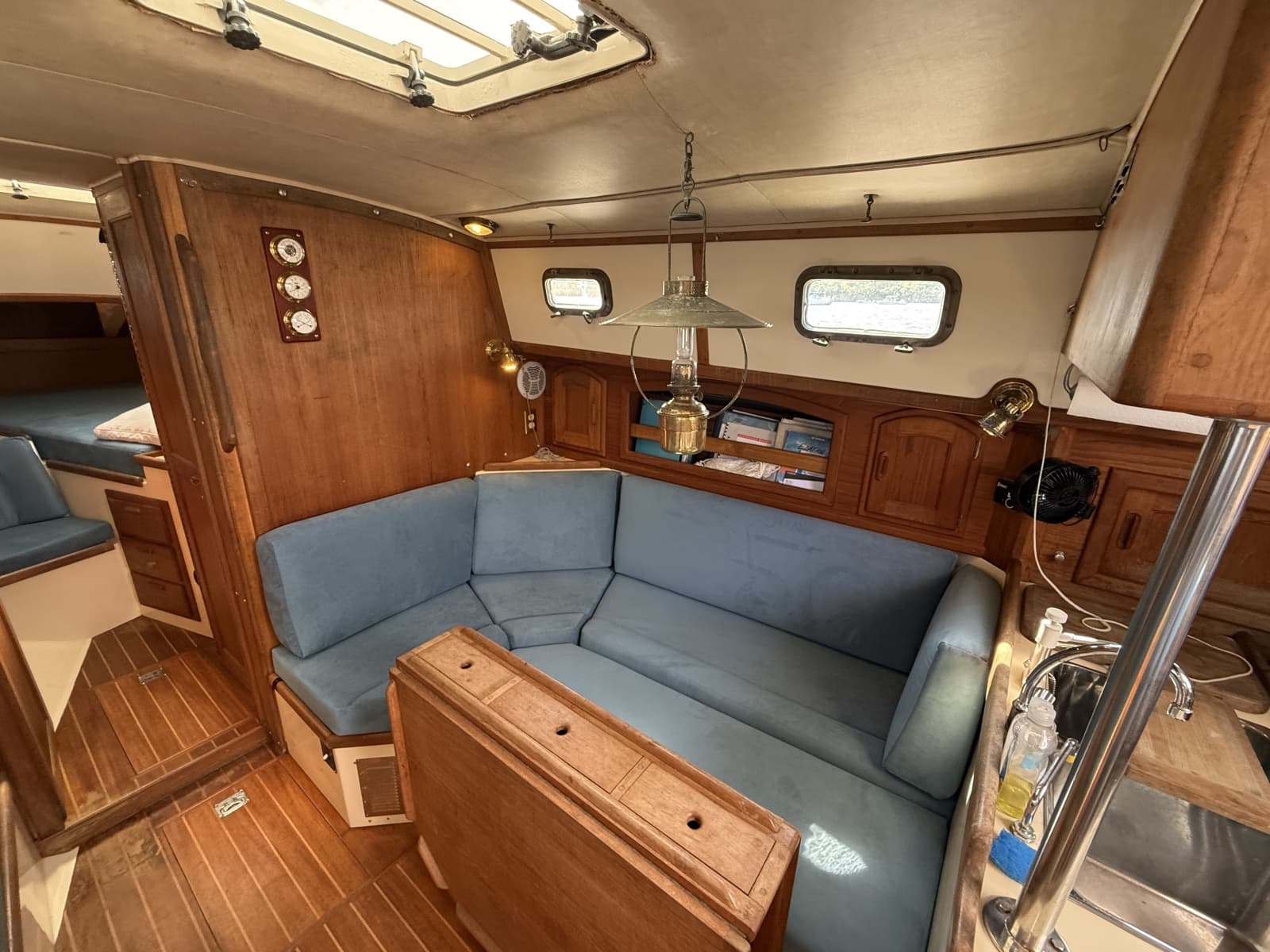 1994 Pacific Seacraft 37 - Photo 15