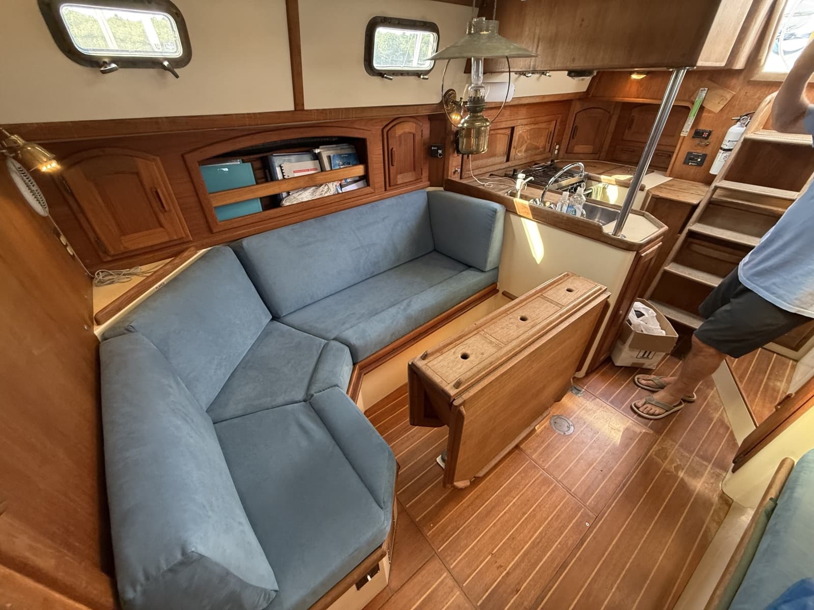 1994 Pacific Seacraft 37 - Photo 19