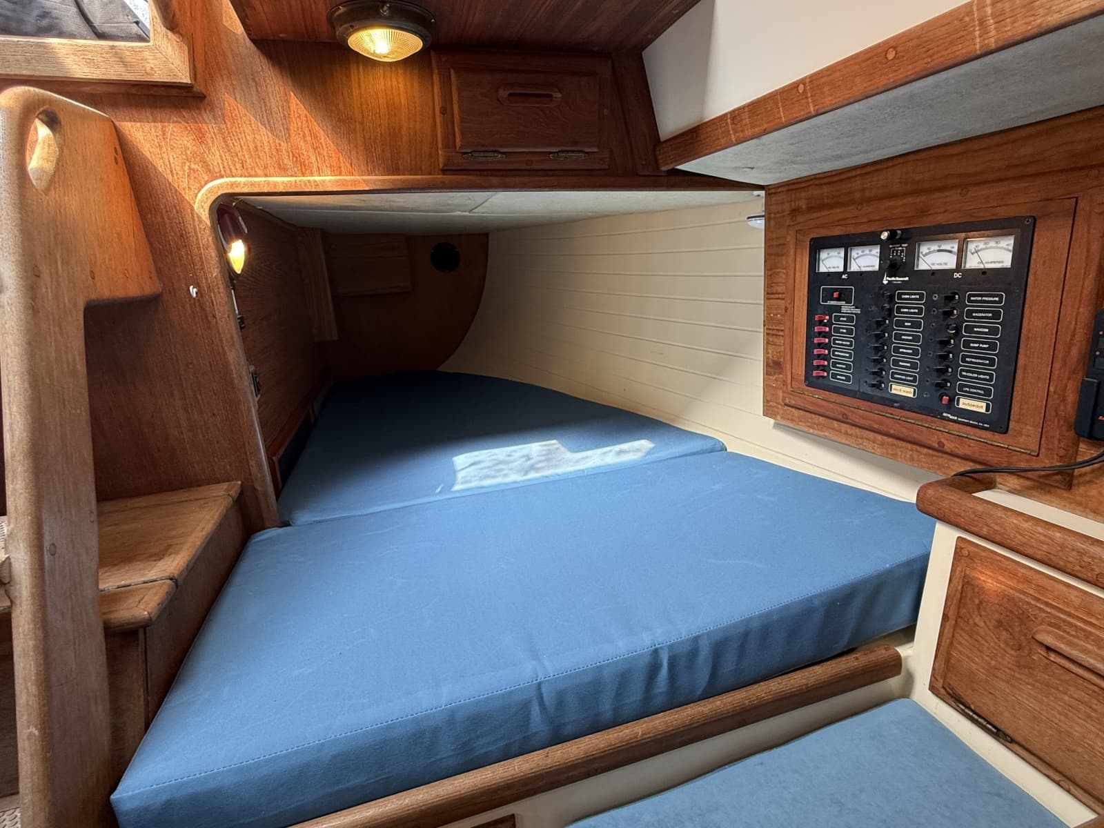 1994 Pacific Seacraft 37 - Photo 53