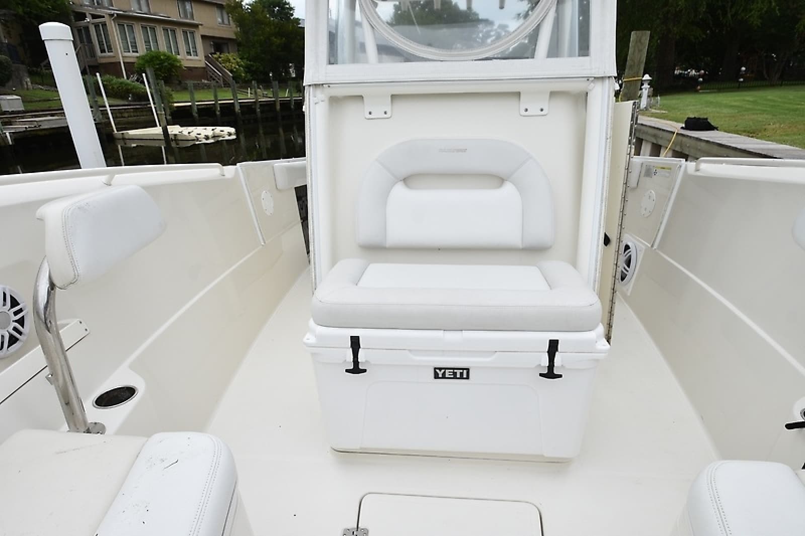 2015 Sailfish 270 - Photo 29