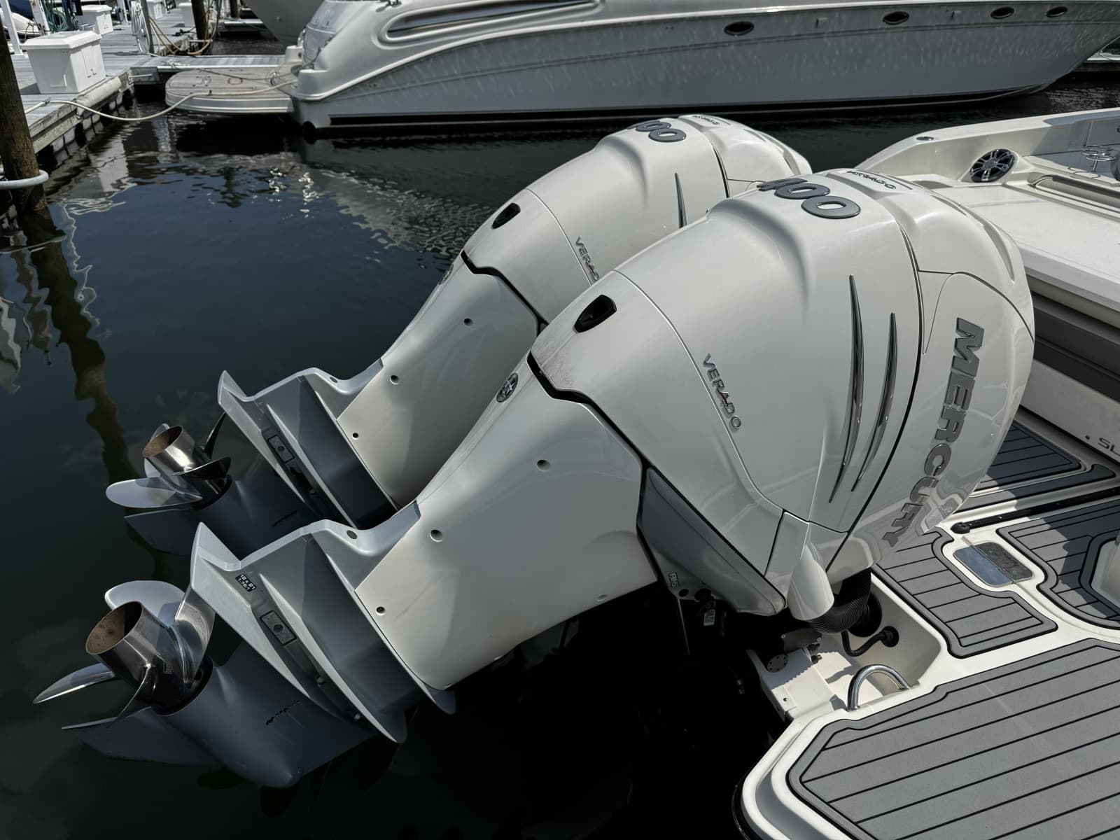2021 Sea Ray 350 SLX - Photo 6