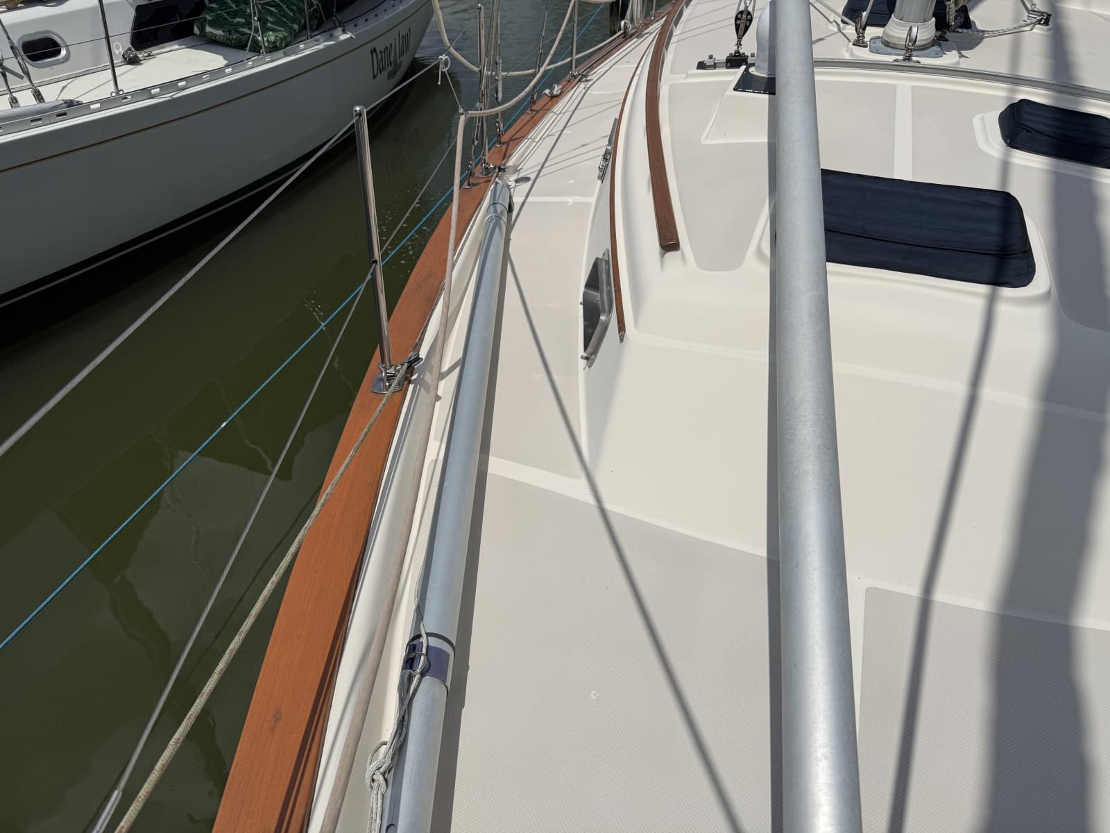 1990 Island Packet 35 - Photo 18