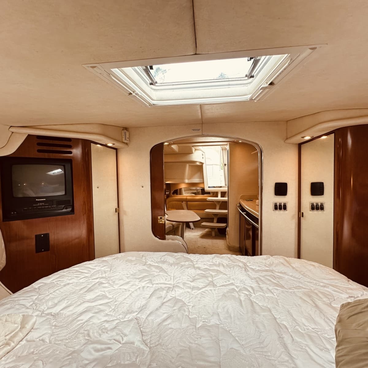 2002 Sea Ray Sundancer 360 - Photo 10