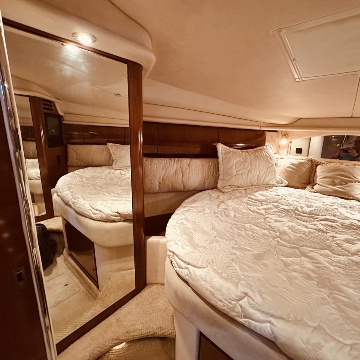 2002 Sea Ray Sundancer 360 - Photo 11