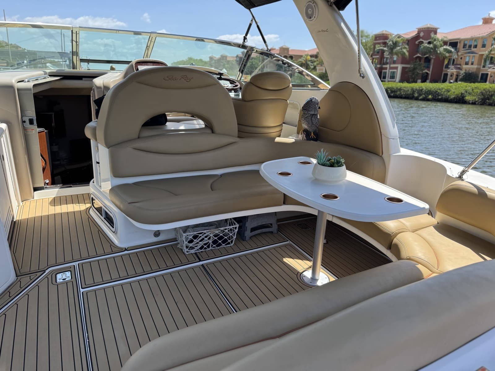 2002 Sea Ray 380 Sundancer - Photo 4