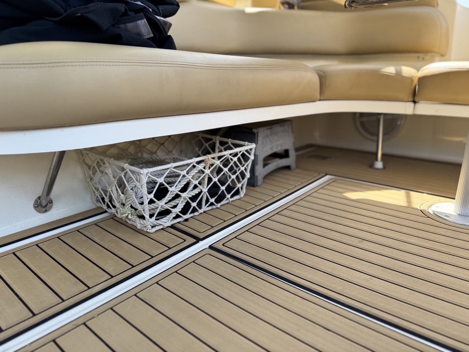 2002 Sea Ray 380 Sundancer - Photo 26