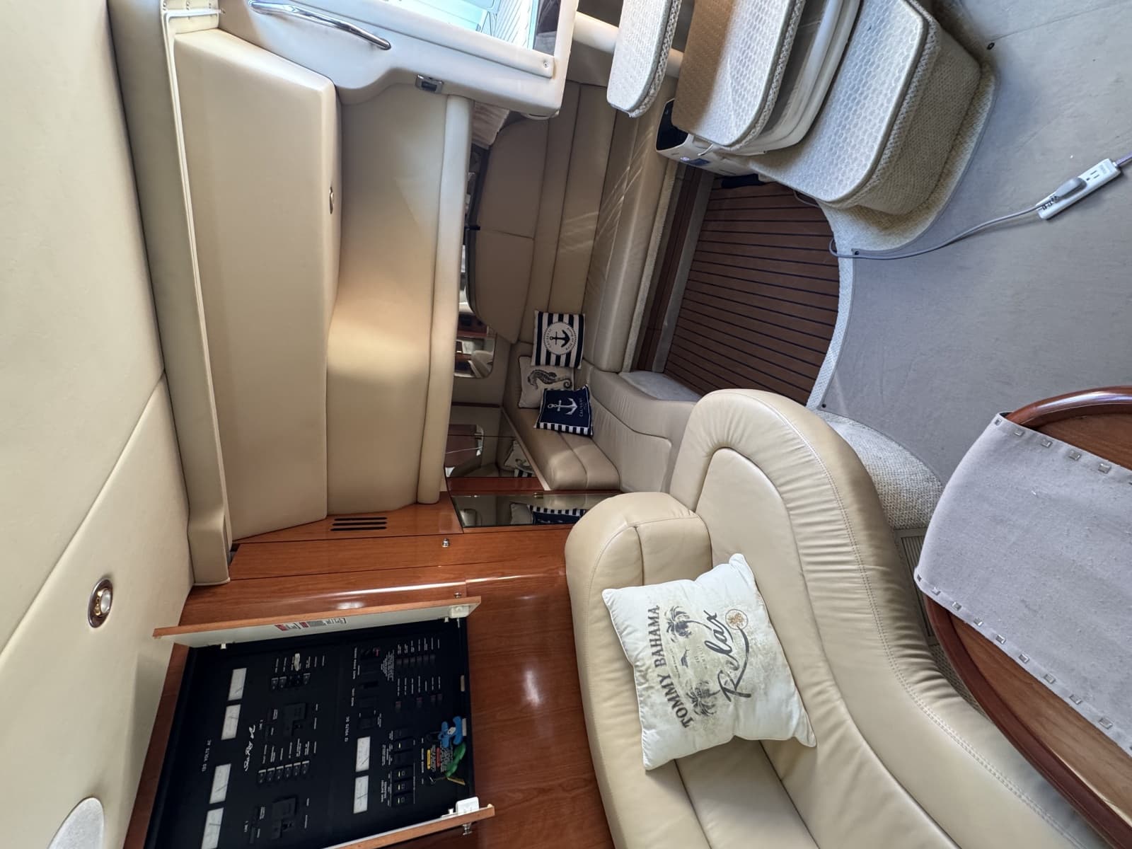 2002 Sea Ray 380 Sundancer - Photo 13