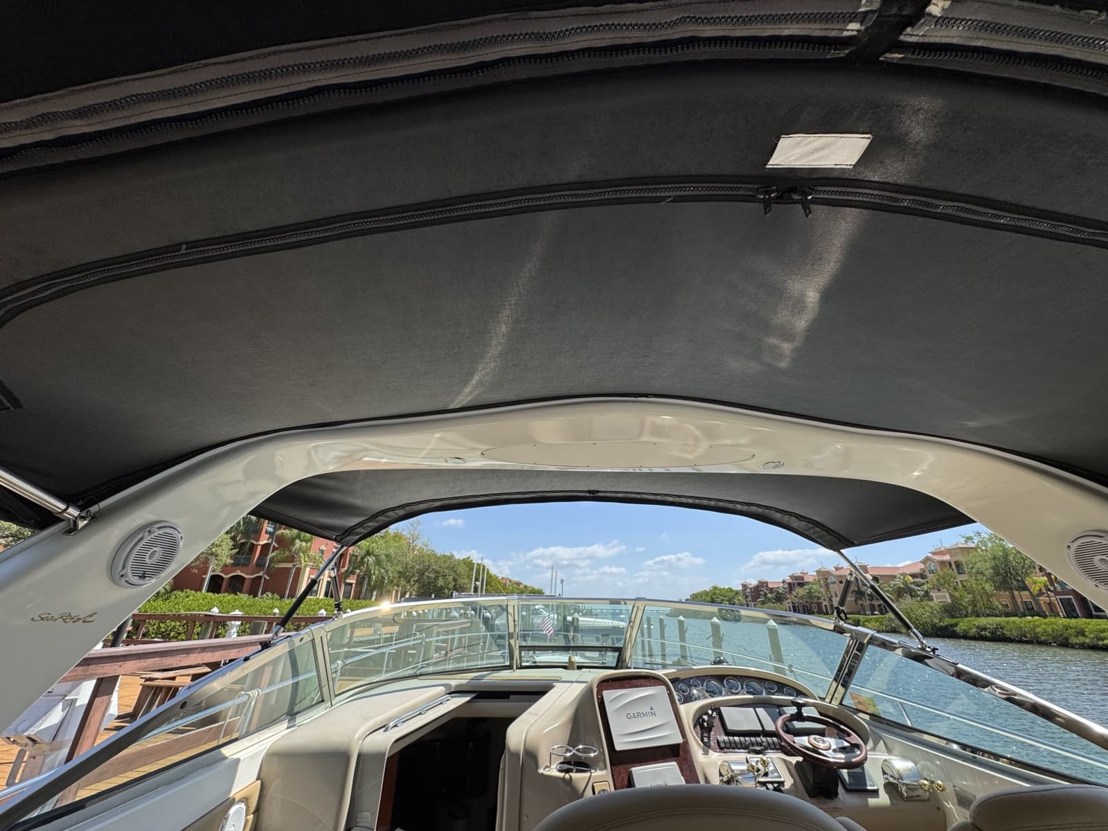 2002 Sea Ray 380 Sundancer - Photo 10
