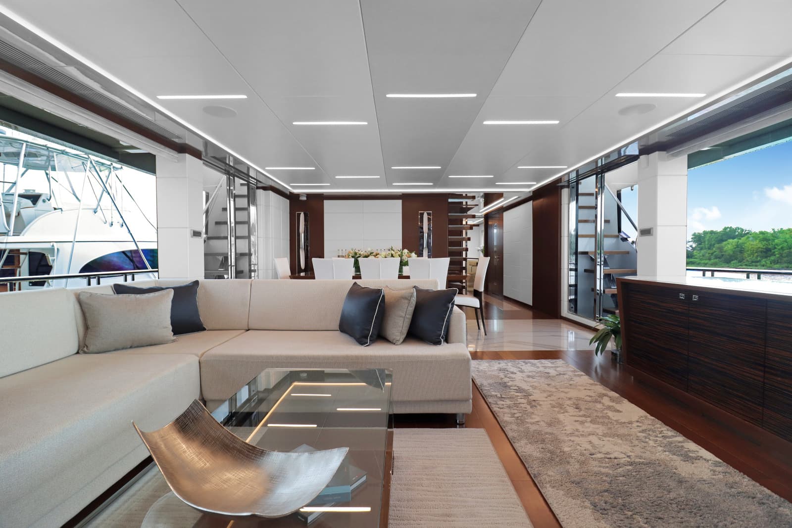 2021 Ocean Alexander 28R - Photo 11