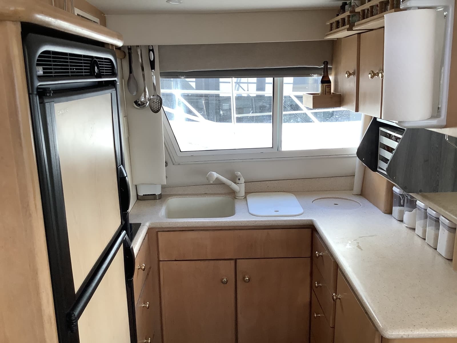 1997 Carver CPMY - Photo 11