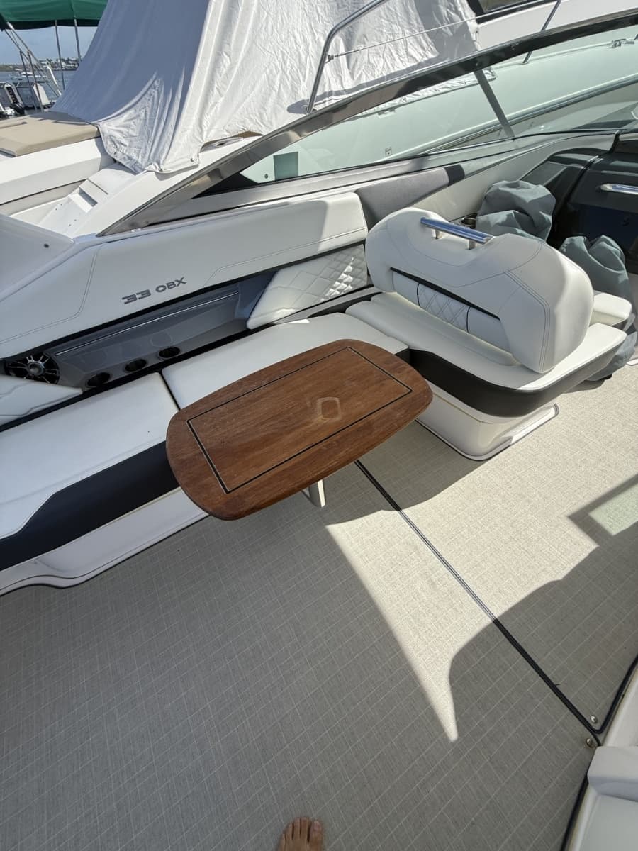 2022 Regal 33OBX - Photo 10