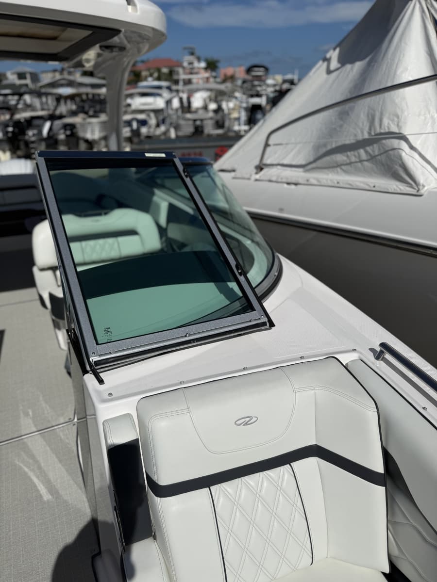 2022 Regal 33OBX - Photo 28