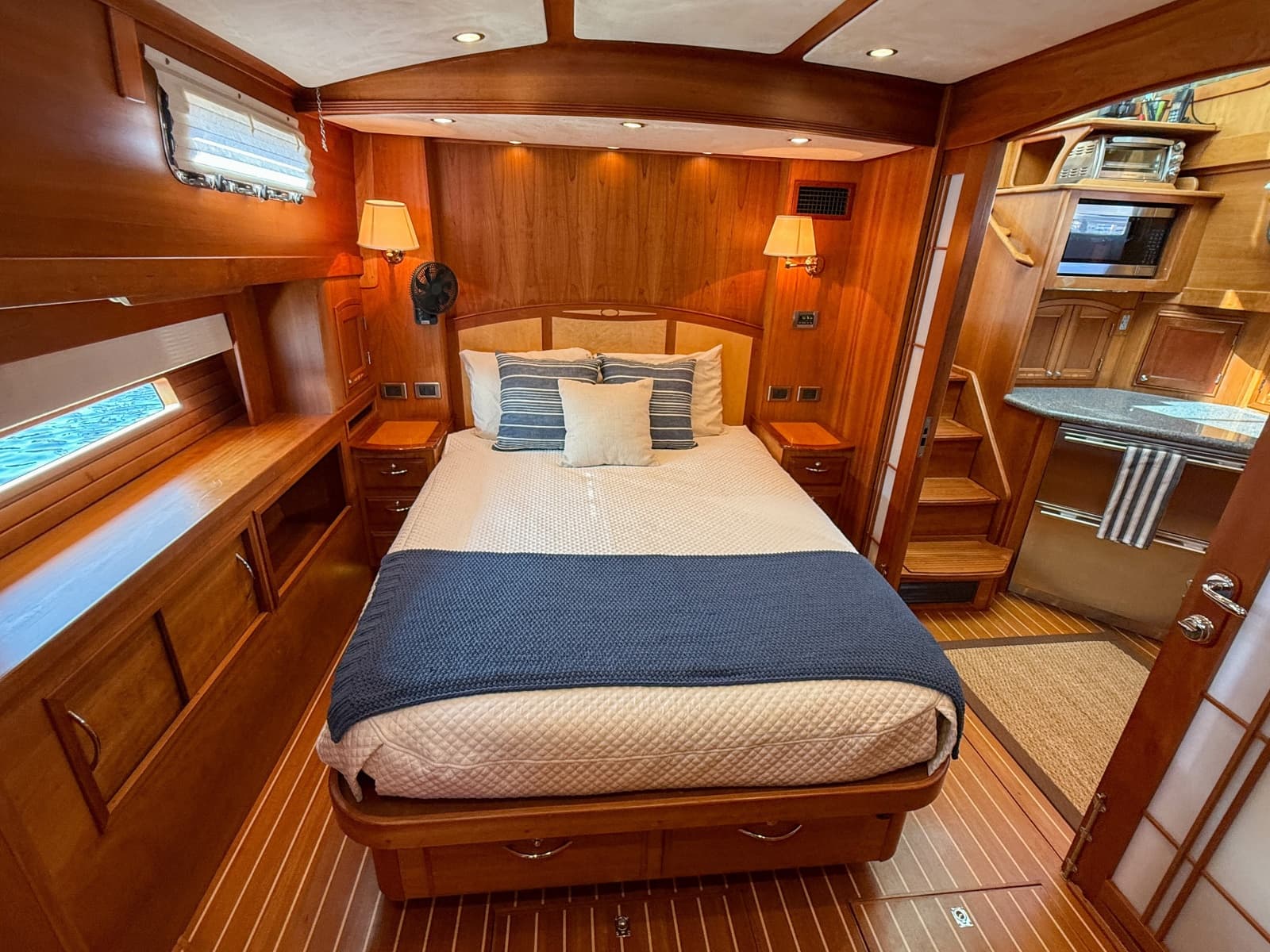 2007 Sabre 52 Salon Express - Photo 32