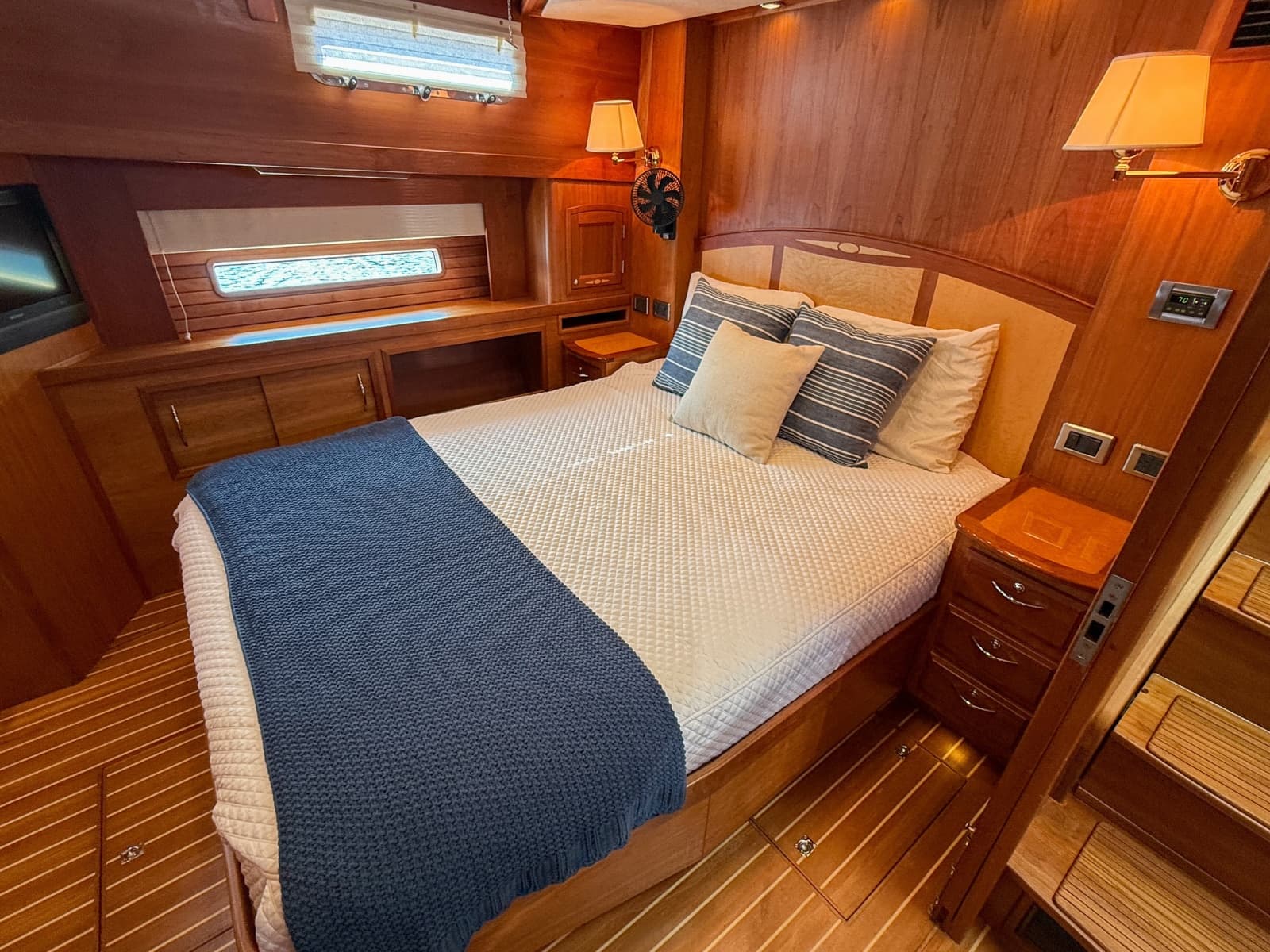 2007 Sabre 52 Salon Express - Photo 30