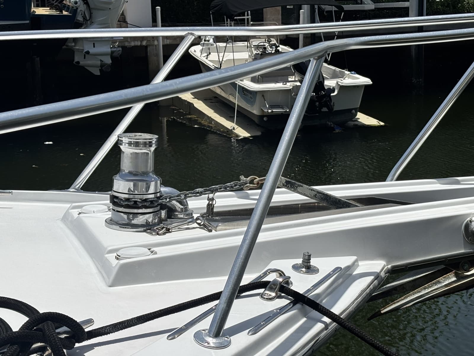 2005 Hatteras Convertible - Photo 34