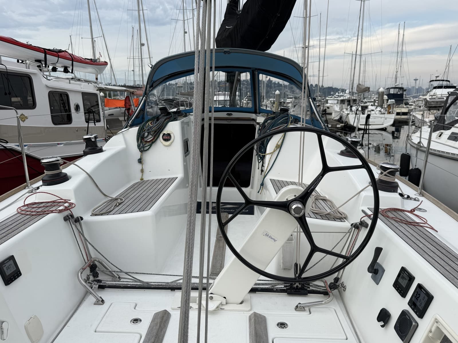 2015 Beneteau First 35-2 Carbon Edition - Photo 14