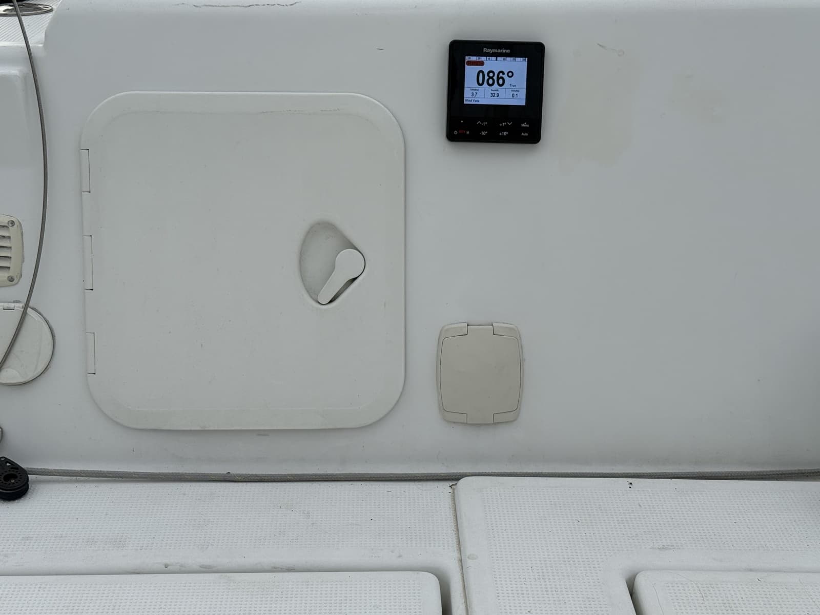 2015 Beneteau First 35-2 Carbon Edition - Photo 16