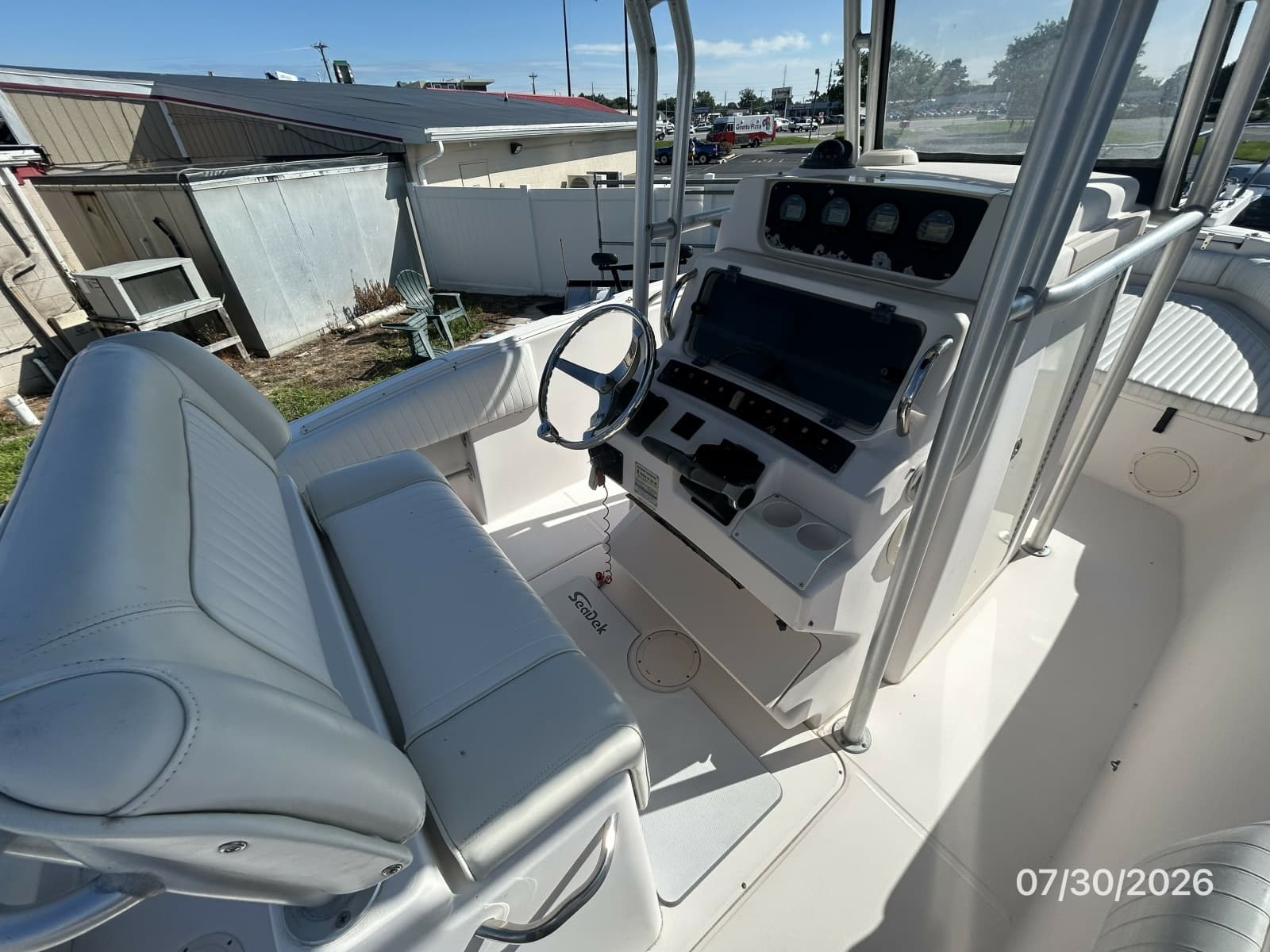 2004 Grady-White 257 Advance - Photo 16