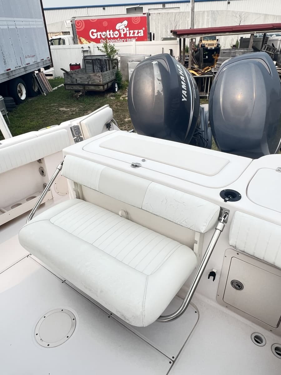 2004 Grady-White 257 Advance - Photo 14