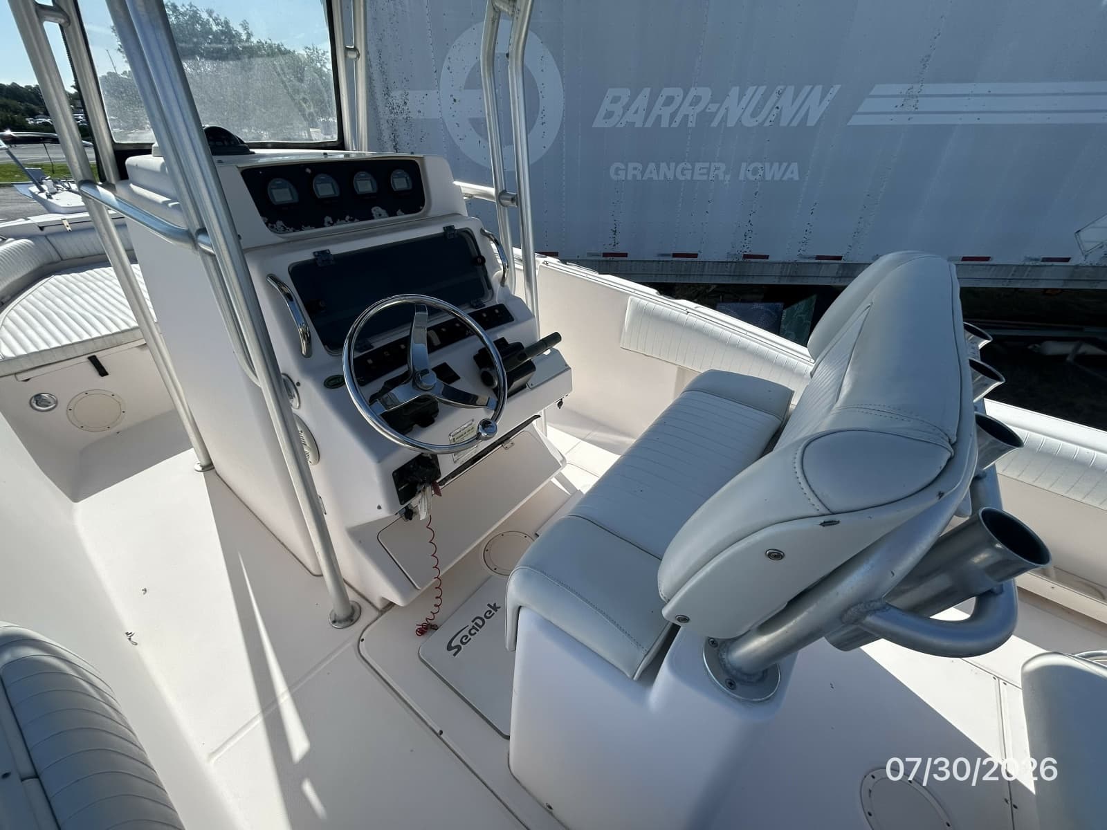 2004 Grady-White 257 Advance - Photo 17