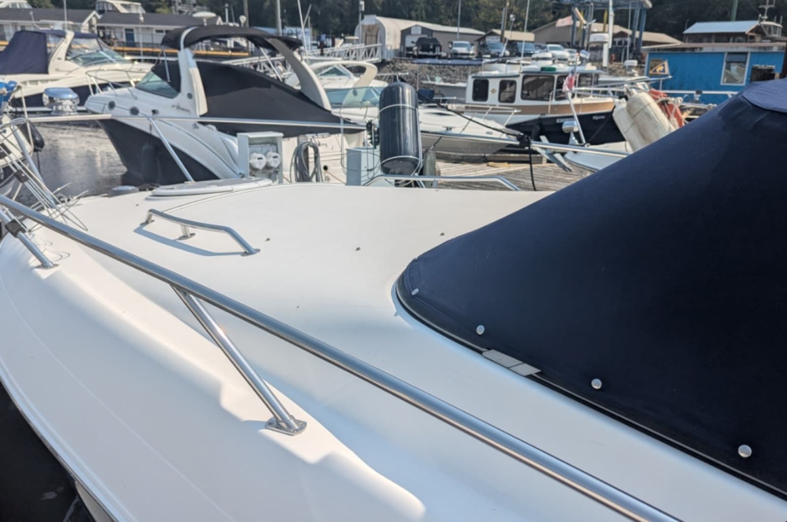 2010 Larson Cabrio 274 - Photo 6